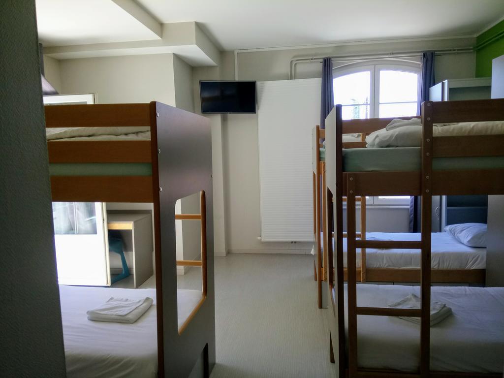 Auberge Des Remparts 페론네 외부 사진